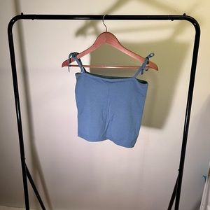 Abercrombie & Fitch top